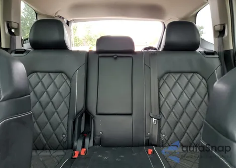 2024 Volkswagen Atlas Sel Premium R-Line z USA, uszkodzony, nr VIN 1V2FR2CA1RC547207